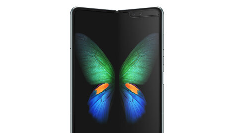 &bdquo;Samsung Galaxy Fold&ldquo; sulankstomas i&scaron;manusis telefonas