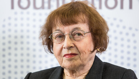 Irena Veisaitė