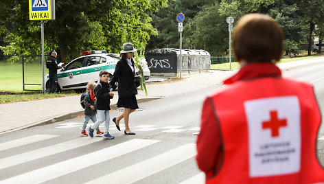 Policijai talkino ir savanoriai