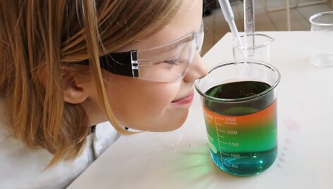 Chemija &ndash; įdomus, interaktyvus ir ateitį kuriantis mokslas
