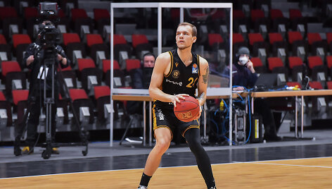 Arnas Velička
