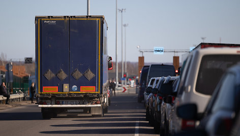 Automobilių eilė į Baltarusiją ties Medininkais