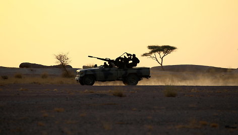 Judėjimo POLISARIO kovotojai Sacharoje