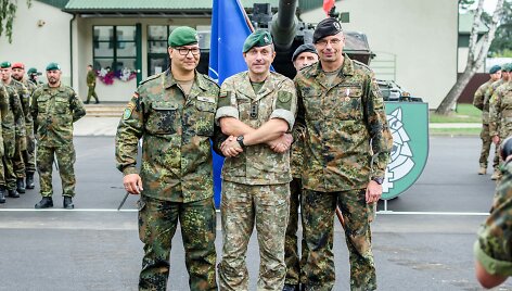 Pasikeitė Lietuvoje dislokuotos NATO pajėgų kovinės grupės vadas