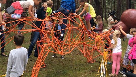 Palangoje atvertas netradicinis pasakų parkas
