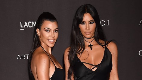 Kourtney Kardashian, Kim Kardashian