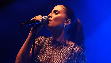 Snoh Aalegra