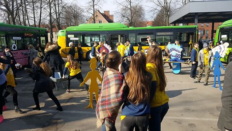Į Klaipėdos gatves i&scaron;riedėjo žaismingi autobusai