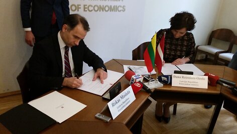 Latvija ir Lietuva pasira&scaron;ė memorandumą dėl dujų tiekimo per Klaipėdos SGD terminalą