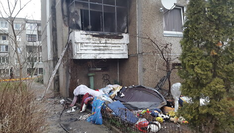 Vilniuje degė daugiabutis