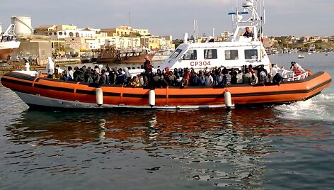 Migrantai Viduržemio jūroje