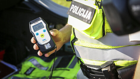 Rytinis kelių policijos reidas