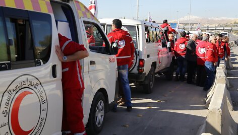 JT Humanitarinės pagalbos konvojus vyksta i&scaron; Damasko į kitus regionus