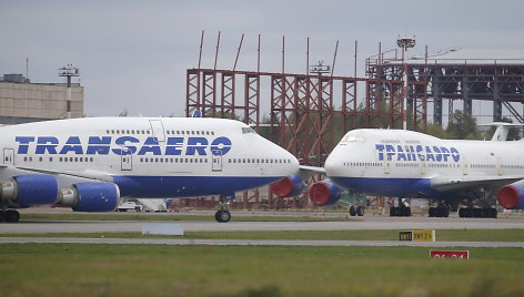 „Transaero“ lėktuvai Maskvos Vnukovo oro uoste