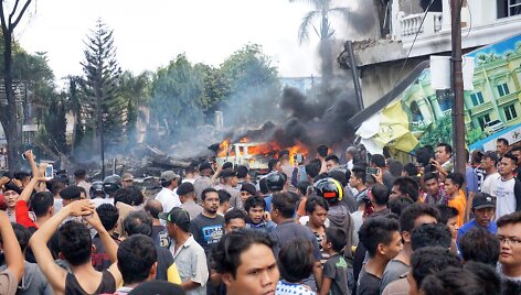 Indonezijos karinio transporto lėktuvo katastrofa