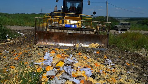 Rusijoje naikinami iš Vakarų šalių įvežti maisto produktai