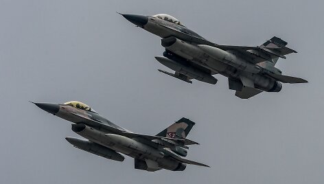 F-16 naikintuvai
