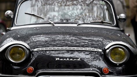 Japonijos klasikinių automobilių festivalis Tokijuje