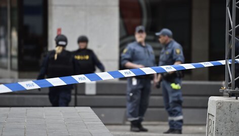 Stokholme sunkvežimis rėžėsi į minią žmonių
