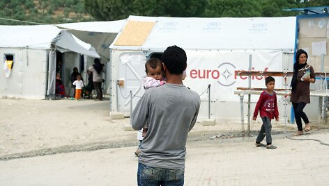 "Euro Relief" palapinė Morijos migrantų stovykloje