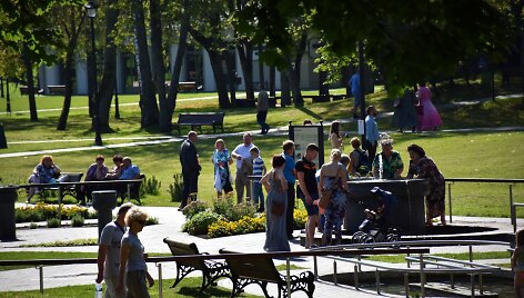 Turistai Bir&scaron;tone