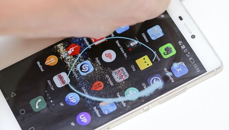 I&scaron;manusis telefonas &bdquo;Huawei P8&ldquo; 