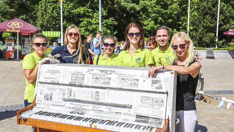 Akcija &bdquo;I&scaron;gelbėk pianiną&ldquo;