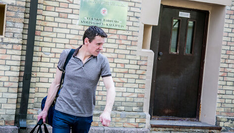 Raimondas Kurlianskis paleistas i&scaron; Luki&scaron;kių kalėjimo