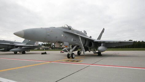 Baltijos &scaron;alių oro padangėje treniravosi NATO sąjungininkų karinės oro pajėgos