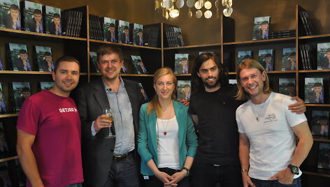 Filmo &bdquo;Svajonių slėnis&ldquo;  komanda: R. Zontovičius, I.Laurs, N.Medutytė, P. Ozgur, J. Riddell 