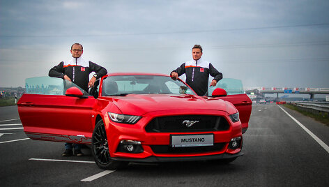 Ekonomi&scaron;kas &bdquo;Ford Mustang&ldquo; važiavimas &bdquo;ENEOS 1006km lenktynių&ldquo; trasoje