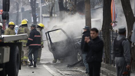 Turkijos diplomatų automobilis po sprogimo