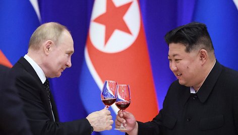 Vladimiras Putinas ir Kim Jong Unas