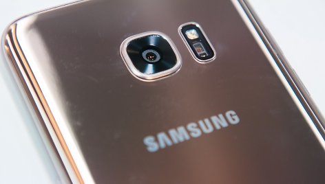 „Samsung Galaxy S7“ kamea