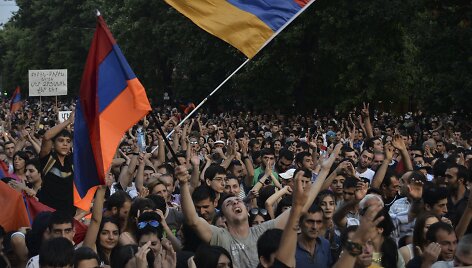 Armėnijoje &ndash; protestai prie&scaron; dideses elektros kainas.