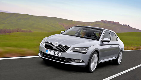 &Scaron;koda Superb