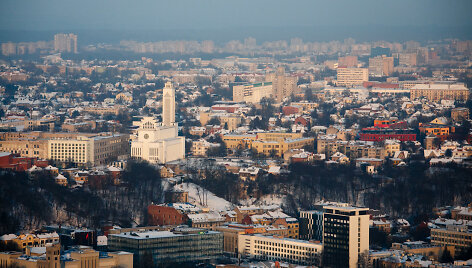 Kaunas ir jo apylinkės pro sraigtasparnio langą