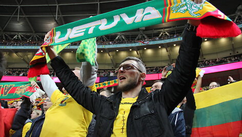 Lietuvos ir Anglijos futbolo sirgaliai Londone ir &bdquo;Wembley&ldquo; stadione