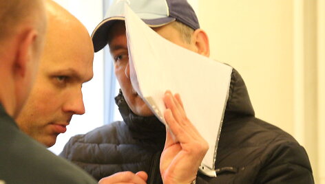 Prie&scaron; mylimąją smurtavęs Saulius Korženka teismo sprendimu pataisos namuose praleis trejus metus.