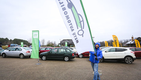 Lietuvos „Metų automobilių“ susitikimo akimirka