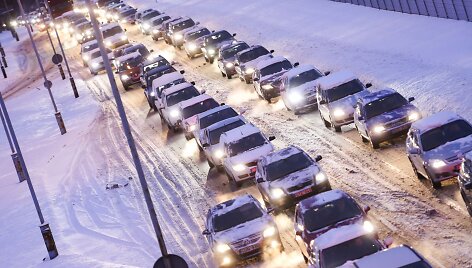 Vilniuje &ndash; sudėtingos eismo sąlygos