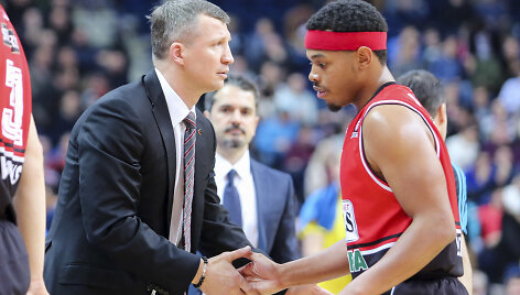 Tomas Pačėsas ir Corey Fisher