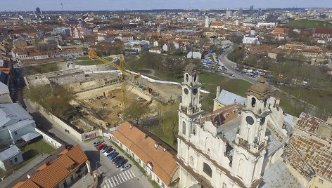 Ant Vilniaus Išganytojo kalvos statomas daugiabučių projektas „Misionierių sodai“