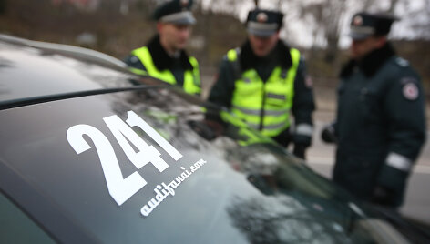 Antikorupcijos dienos proga policija surengė reidą Vilniuje