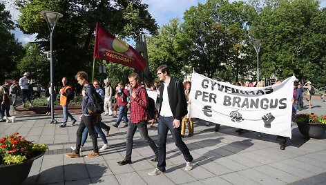 &bdquo;Gyvenimas per brangus&ldquo; demonstracija Vilniuje