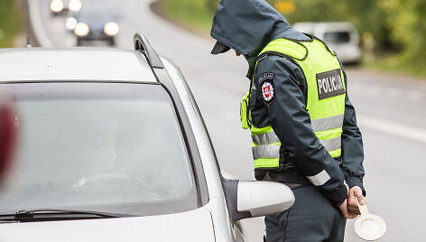 Trečiadienio rytinis policijos reidas