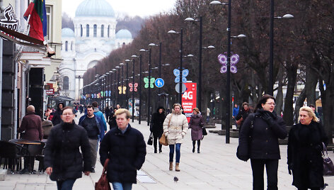 Kaunas &Scaron;v. Velykas pasitinka pasipuo&scaron;ęs margaspalviais drugeliais