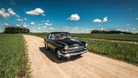 Prie &Scaron;iaulių atgimsta automobiliai