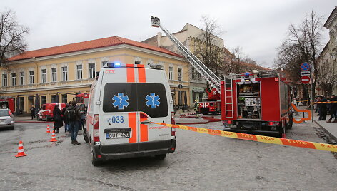 Vilniaus senamiestyje, Pilies gatvėje, kilo gaisras restorano pastate