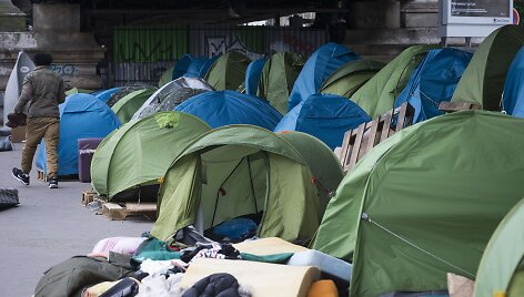 Migrantų i&scaron; Afrikos stovykla.